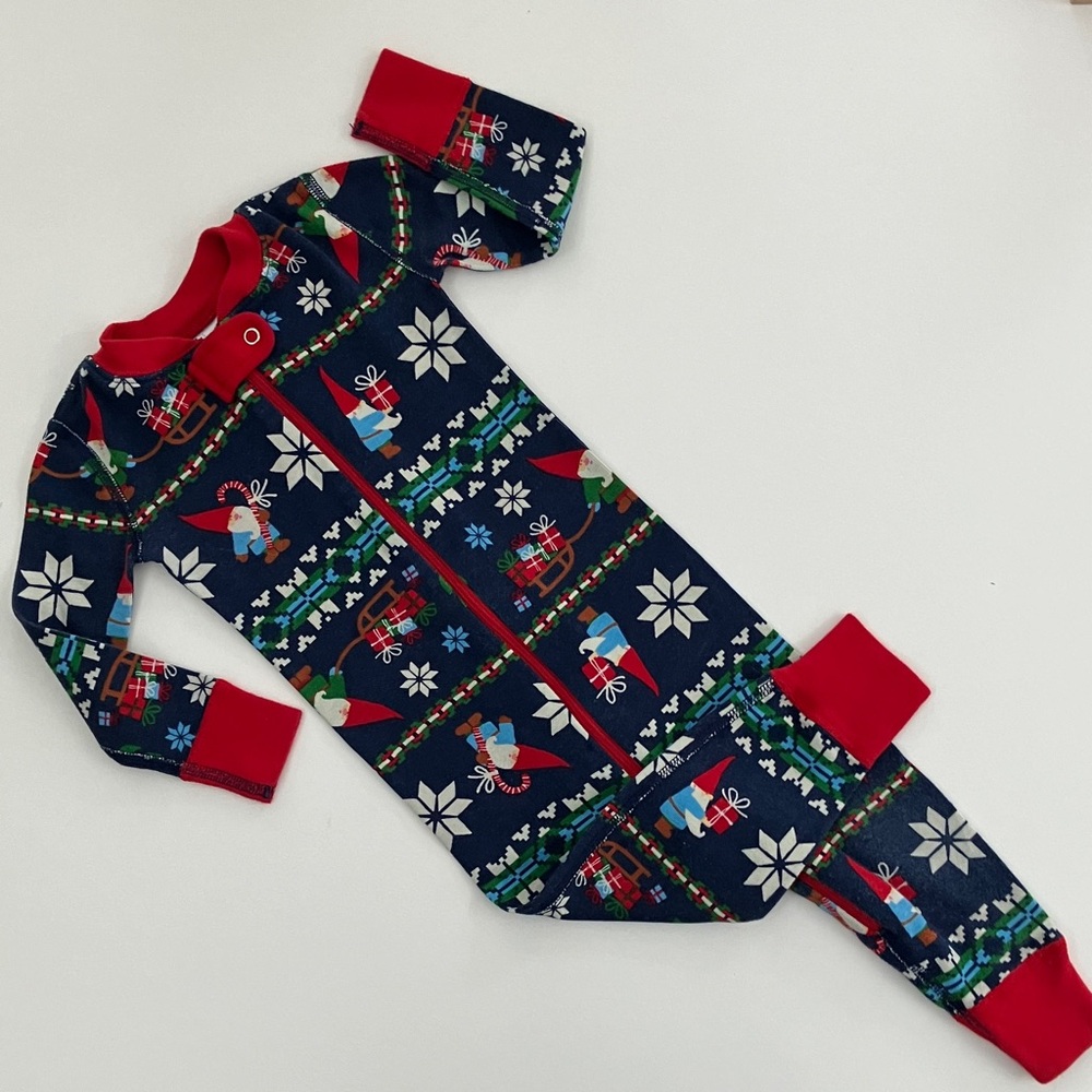 Hanna Andersson Organic Sleeper (size 80)